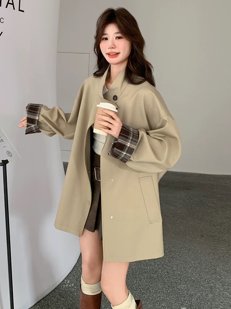 The land racing  coat COA180 images